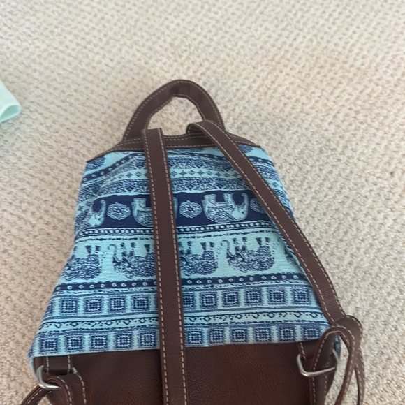 Elephant mini backpack - Picture 3 of 4